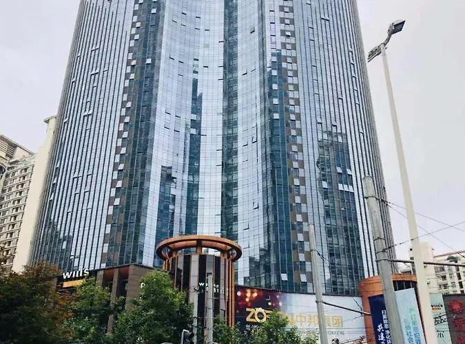 Acme Service Apartment